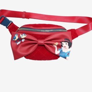 Loungefly Disney Snow White Belt Bag Red Velvet Bow Fanny Pack Crossbody NWT